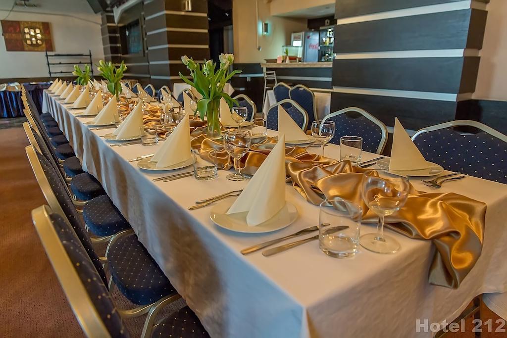 Hotel 212 Варшава Екстер'єр фото