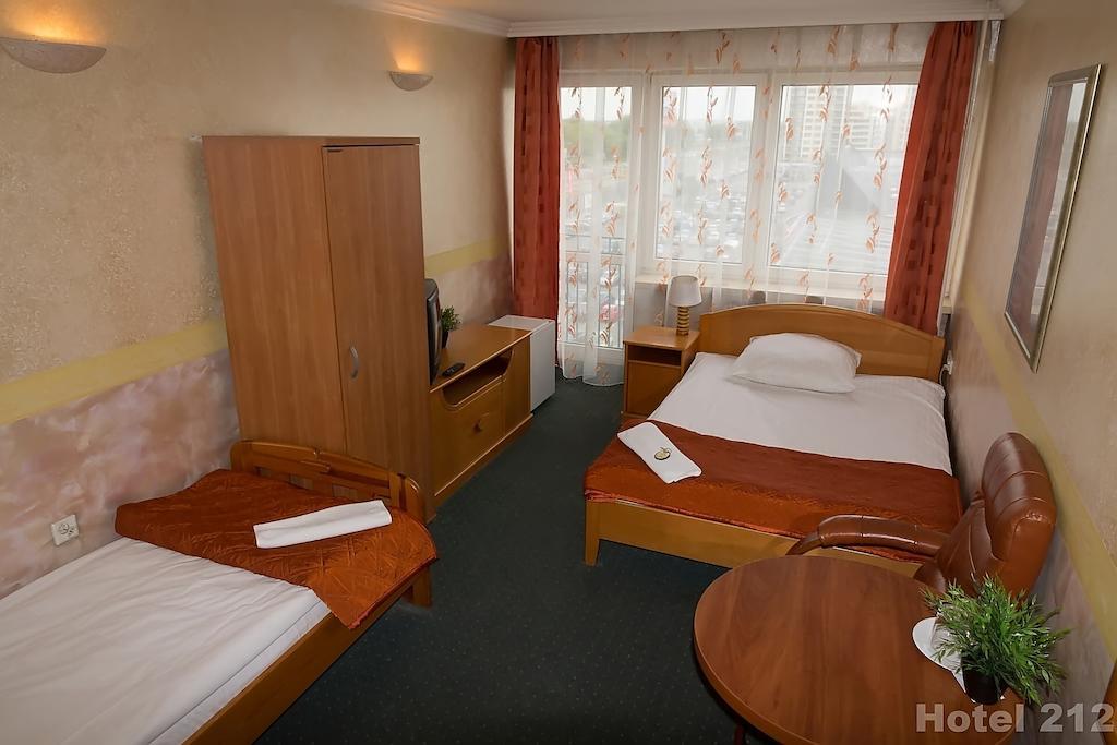 Hotel 212 Варшава Екстер'єр фото